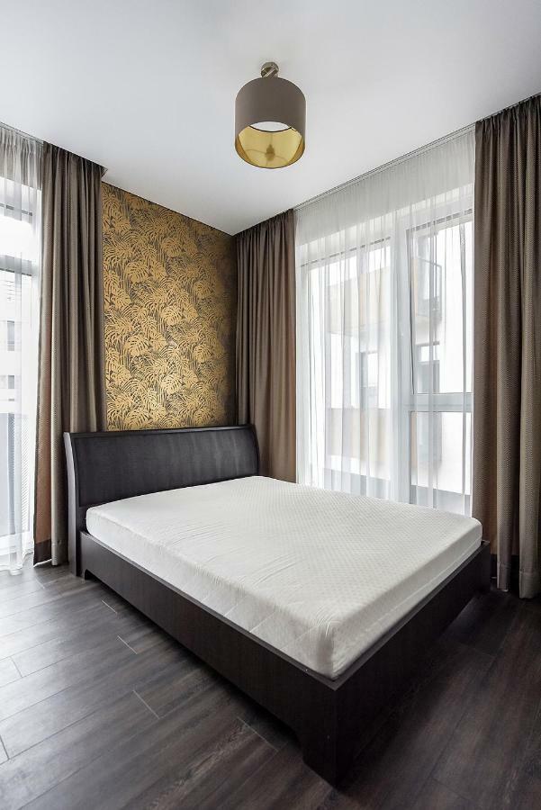 Four Luxury Flats Aparthotel Kaunas Exterior foto